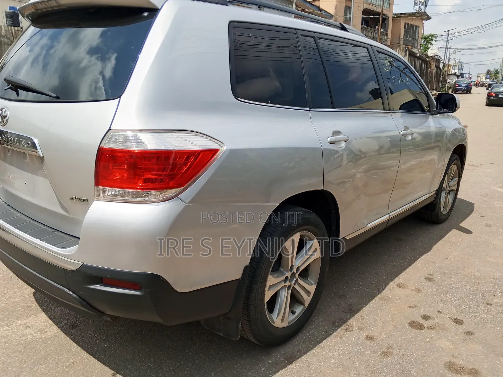 Toyota Highlander 2012 Silver