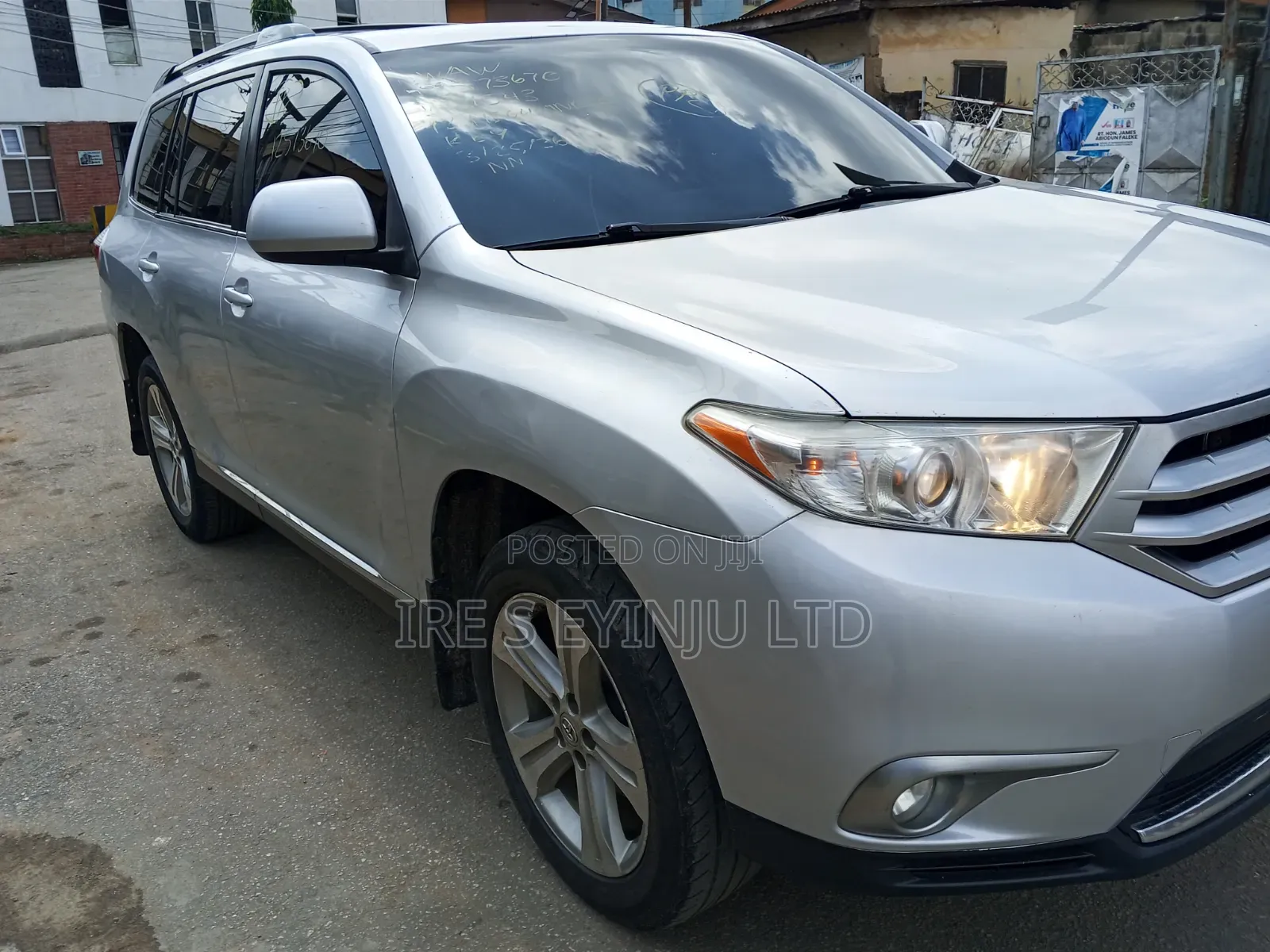 Toyota Highlander 2012 Silver