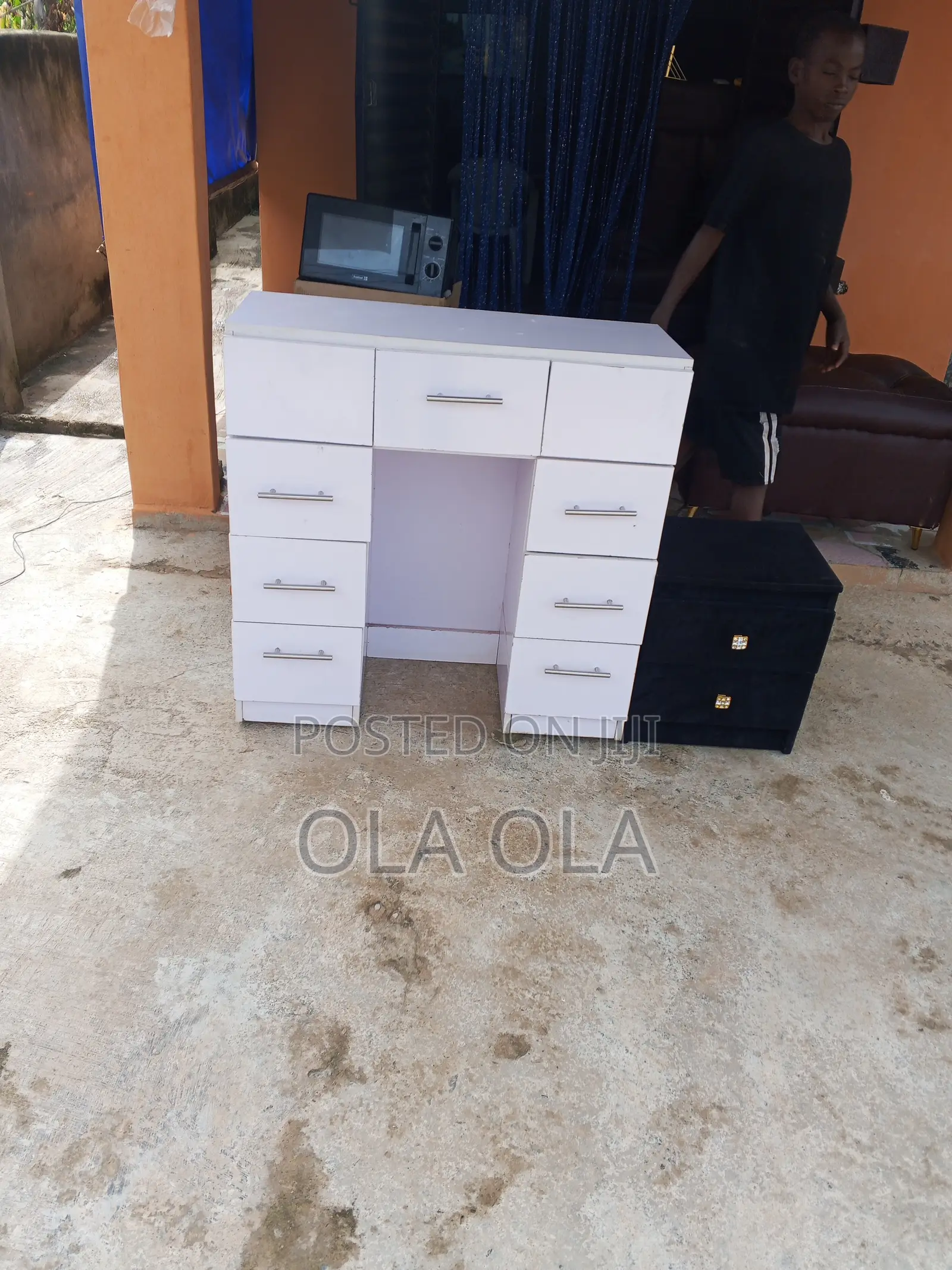 White Dressing Table