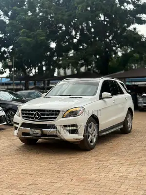 Mercedes-Benz M Class ML350 4MATIC 4dr SUV AWD (3.5L 6cyl 7A) 2015