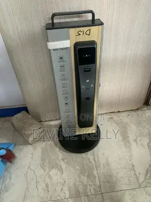 SMART LOCK Obsidian Ghost Bolt LOCK