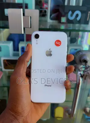 Apple iPhone XR 64 GB White