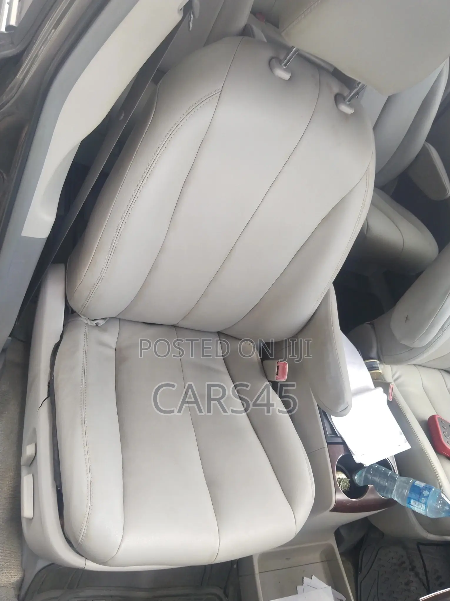 Toyota Sienna 2012 Gray