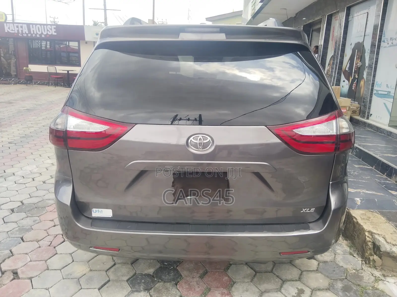 Toyota Sienna 2012 Gray