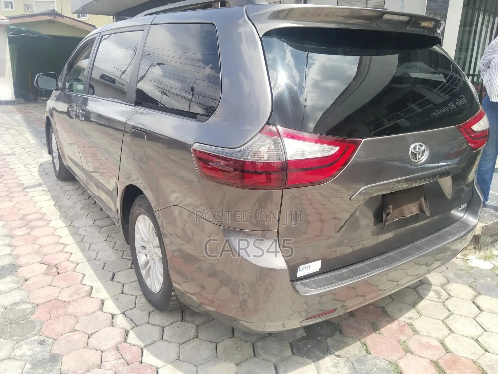 Toyota Sienna 2012 Gray