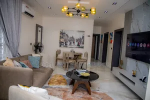 Luxurious 3 Bedroom Apartment