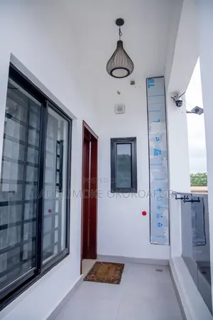 Luxurious 3 Bedroom Apartment