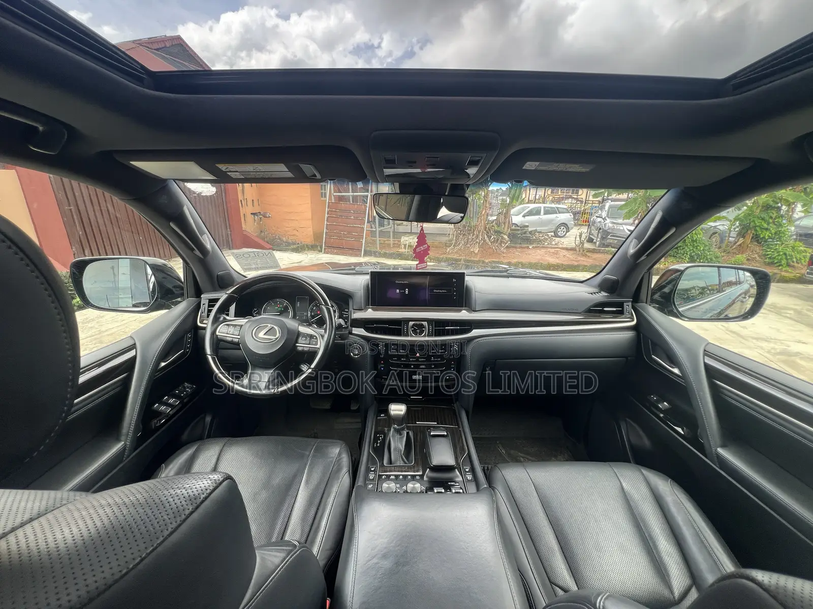 Lexus LX 570 AWD 2021 Black