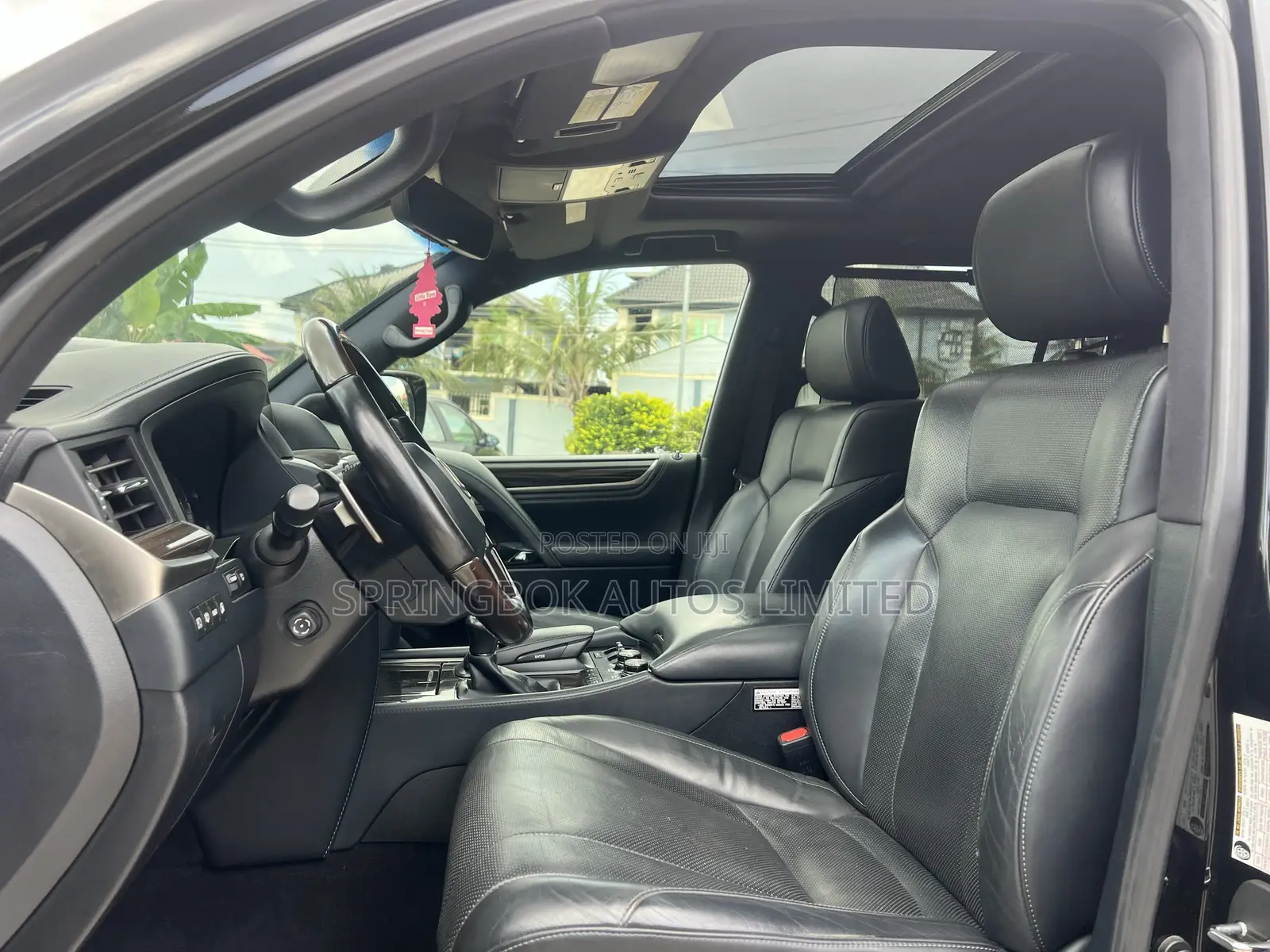 Lexus LX 570 AWD 2021 Black