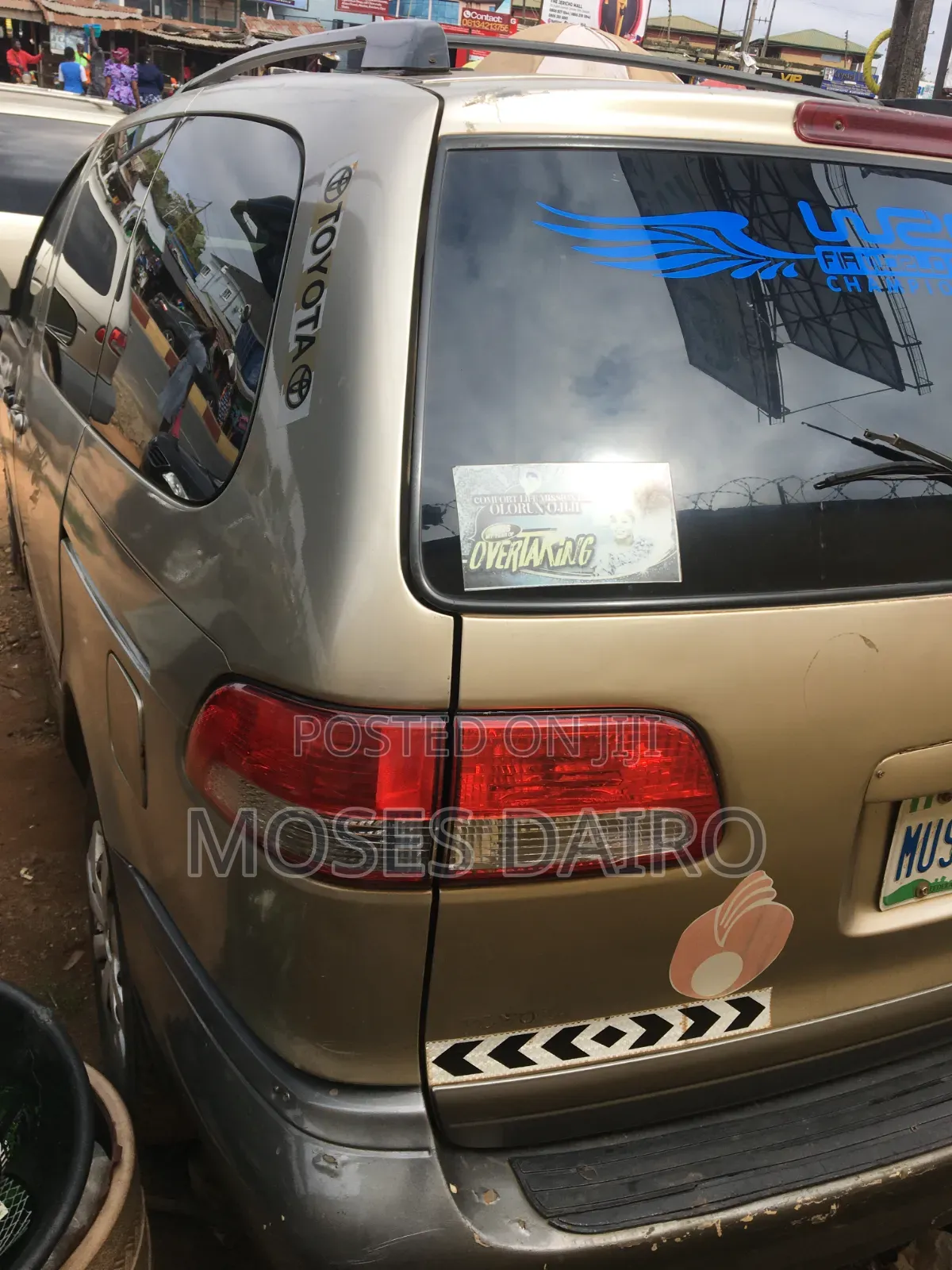 Toyota Sienna 2002 Silver