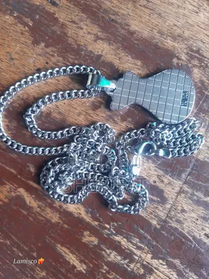 Clean Ice Out Money Bag Pendant + Cuban Chain