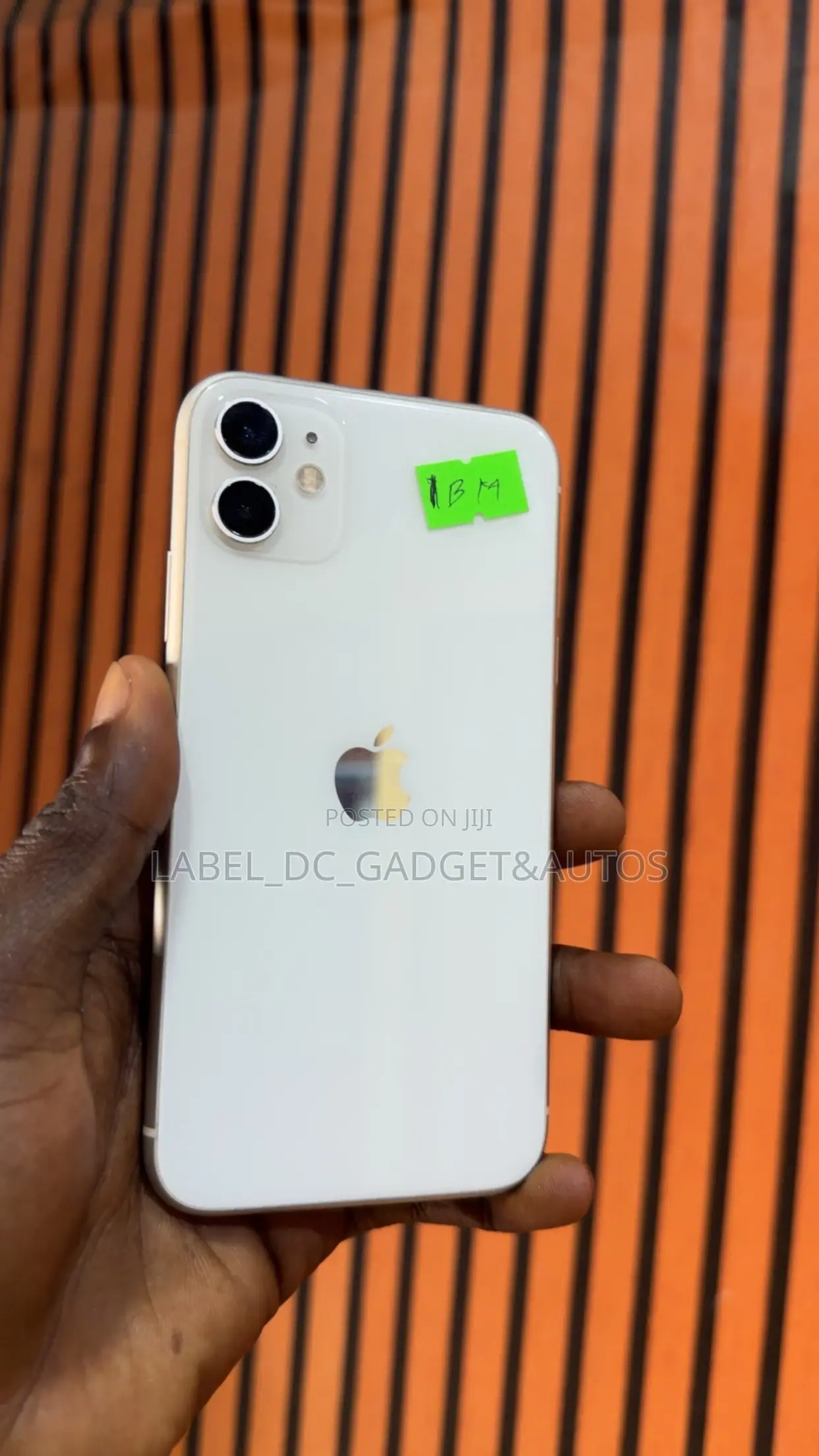 Apple iPhone 11 64 GB White