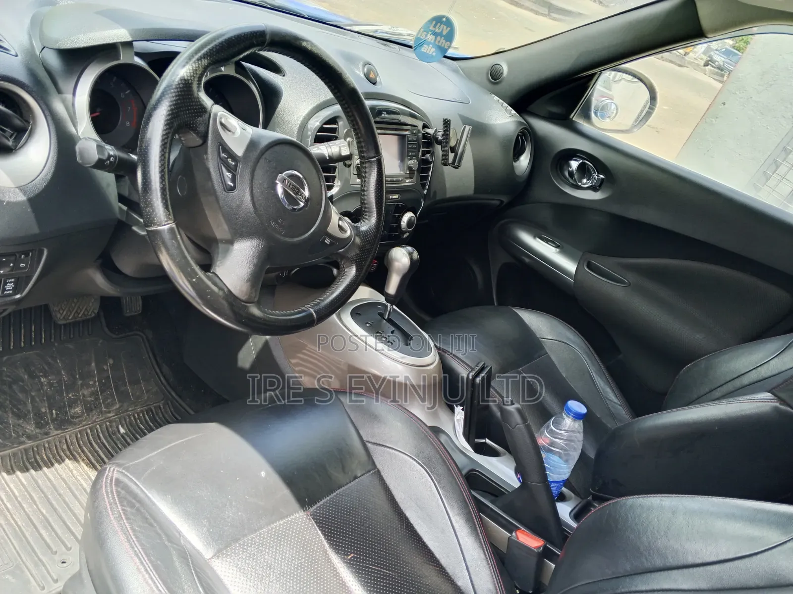 Nissan Juke 2012 Blue