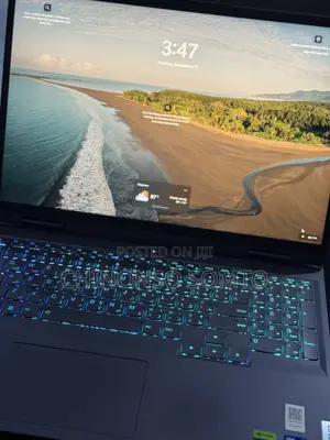 Laptop Lenovo LOQ 15IRH8 16GB Intel Core i7 SSD 512GB