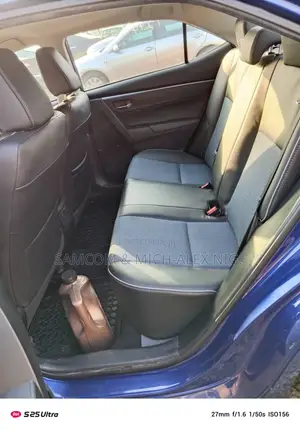 Toyota Corolla 2014 Blue