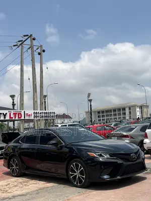 Toyota Camry 2019 Black