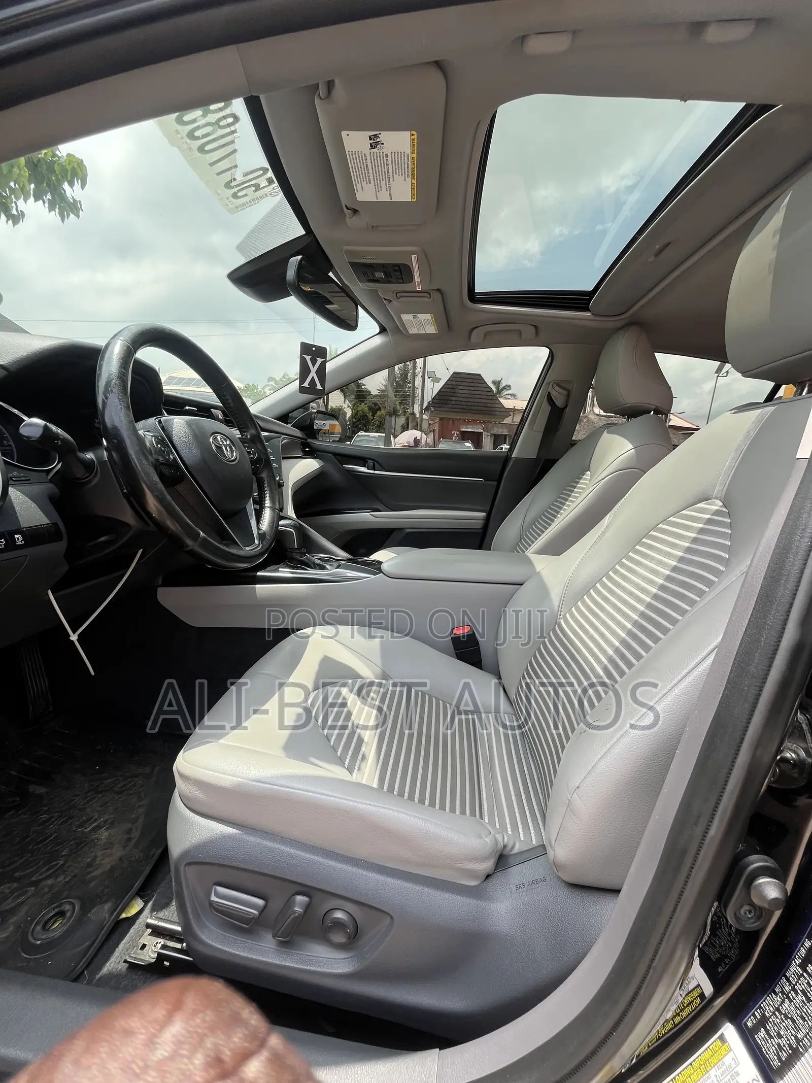 Toyota Camry 2019 Black