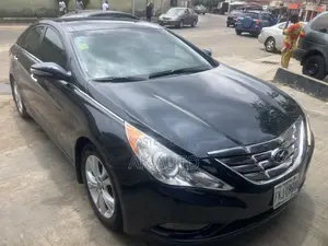 Hyundai Sonata Limited 2.0T Sedan (2.0L 4cyl 6A) 2013 Green
