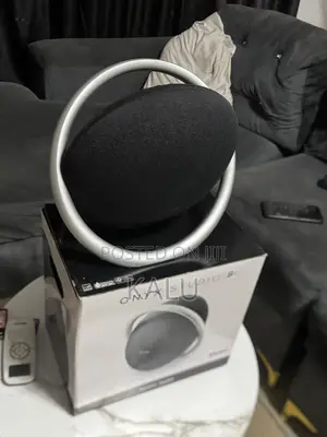 Studio 8 Speaker