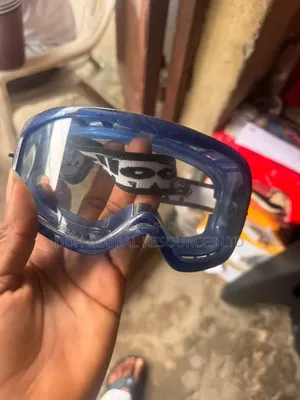 Swimming Safely Goggle