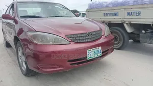 Toyota Camry 2005 Red