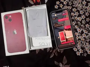 Apple iPhone 13 128 GB Red