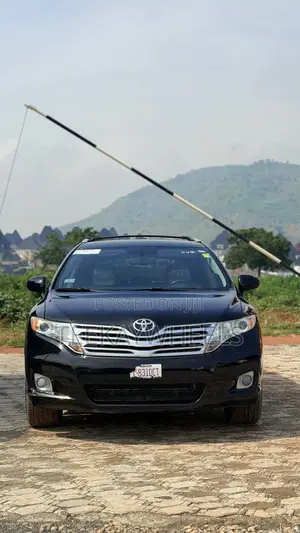 Toyota Venza XLE 2012 Black