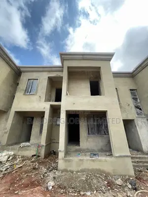 5bdrm Duplex in Osoba Hilltop Gra,, Abeokuta South for sale
