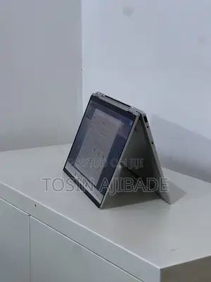 Laptop HP EliteBook 1040 G8 16GB Intel Core i5 SSD 512GB