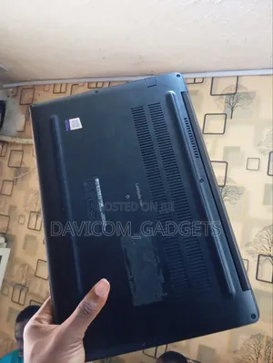 Laptop Dell Latitude 7490 16GB Intel Core i7 SSD 128GB