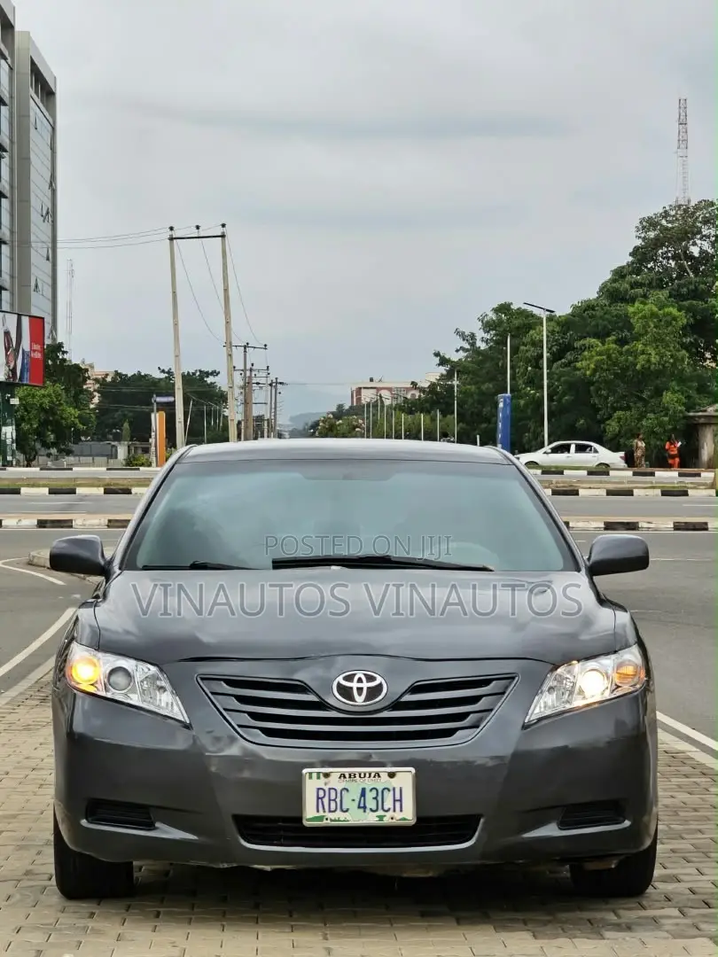 Toyota Camry 2008 Gray