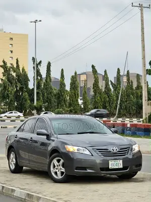 Toyota Camry 2008 Gray