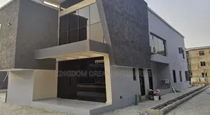 2bdrm Duplex in Lekki Scheme 2 for rent