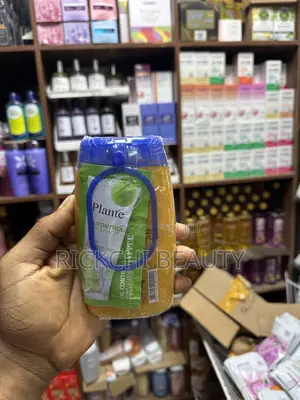 Kuu Spa Salt Scrub Bath Tumeric