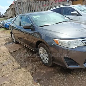 Toyota Camry LE 4dr Sedan (2.5L 4cyl 6A) 2014 Black
