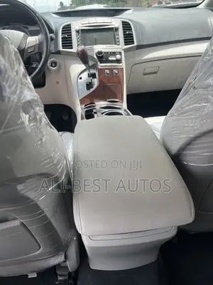 Toyota Venza 2009 Silver