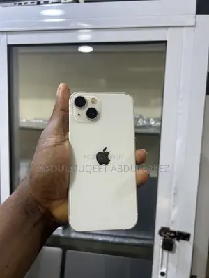 Apple iPhone 13 128 GB White