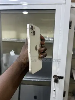 Apple iPhone 13 128 GB White