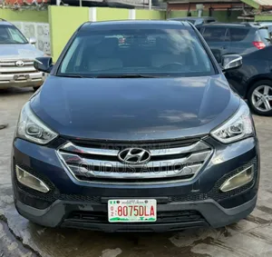 Hyundai Santa Fe 2013 Gray
