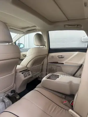 Toyota Venza V6 2010 Blue