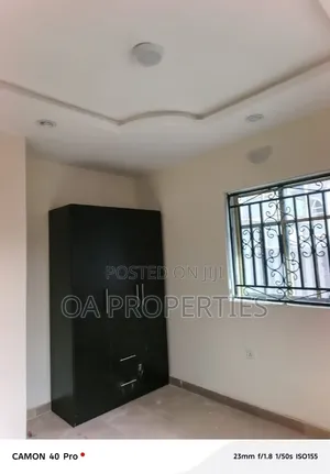 2bdrm Block of Flats in Okebadan Estate for rent