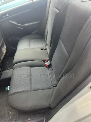 Toyota Avensis 2.0 Advanced Automatic 2010 Silver