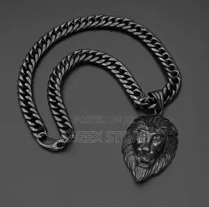 Black Cuban Chain With Pendant