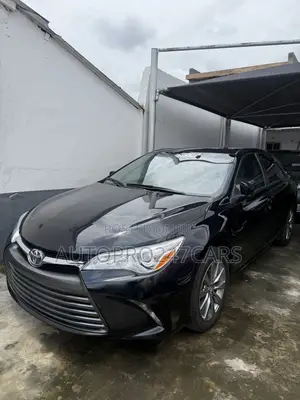 Toyota Camry XLE 4dr Sedan (2.5L 4cyl 6A) 2017 Black
