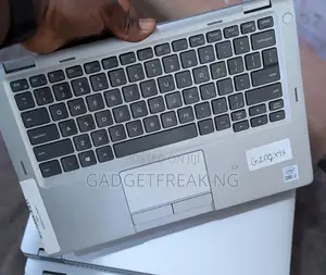 Laptop Dell Latitude 5310 8GB Intel Core i7 SSD 256GB