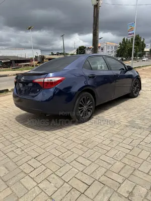 Toyota Corolla S 4dr Sedan (1.8L 4cyl CVT) 2014 Blue