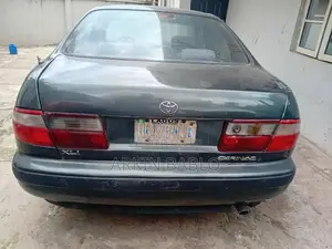 Toyota Carina E 1.6 Sedan 1998 Green