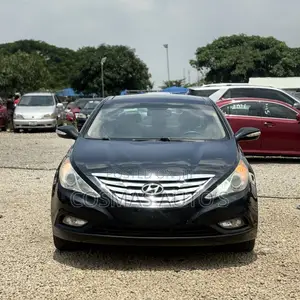 Hyundai Sonata 2013 Black