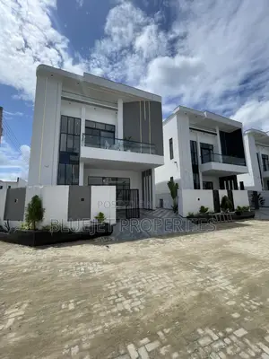 4bdrm Duplex in Ado / Ajah for sale