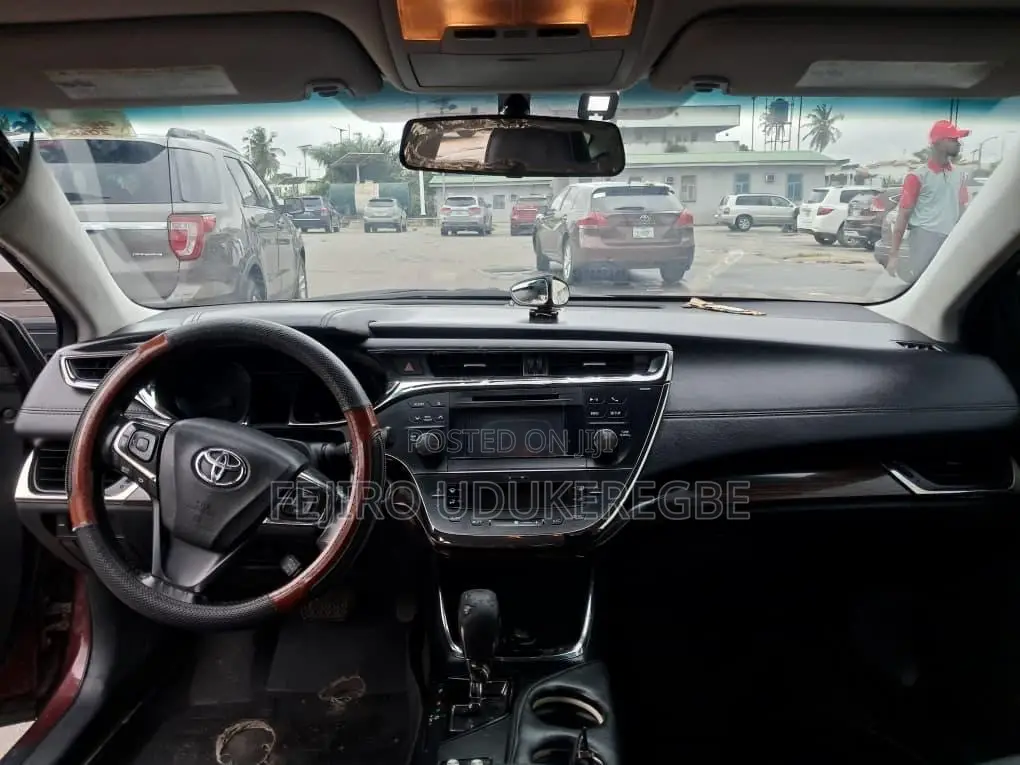 Toyota Avalon 2014 Red